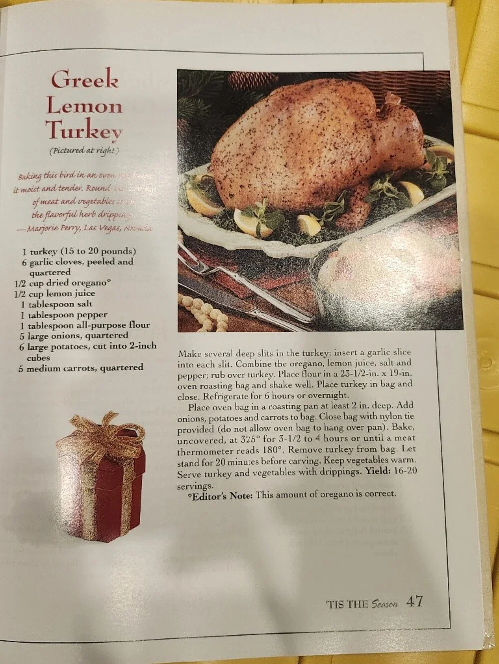 4 Vintage Taste Of Home's Holiday & Celebrations Cookbooks 2001 - 2004